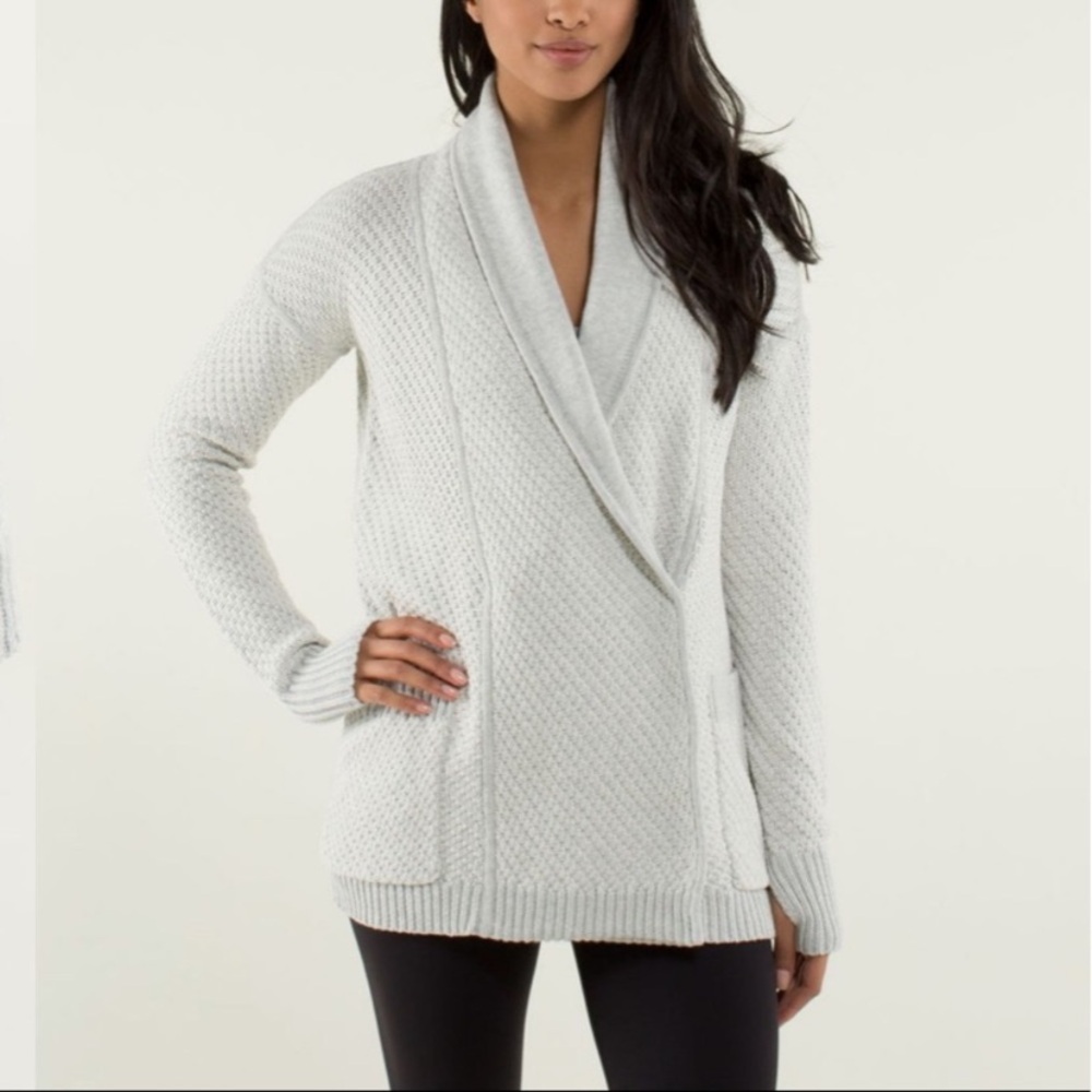 Lululemon Post Practice Women's Heathered Oatmeal… - image 2